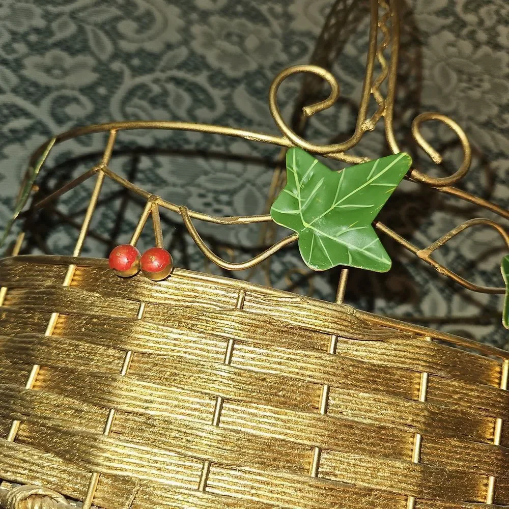 Gold Woven Metal Holiday Basket Decor